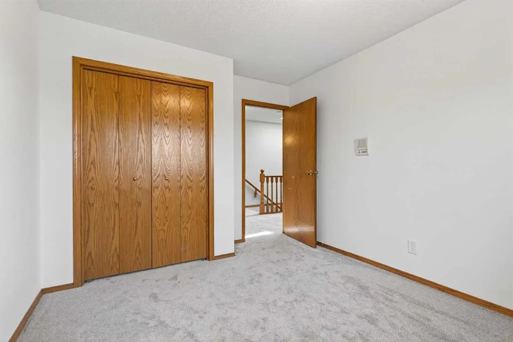 23 Edgepark Way NW