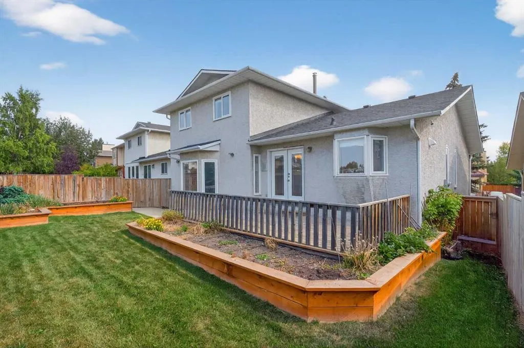 23 Edgepark Way NW
