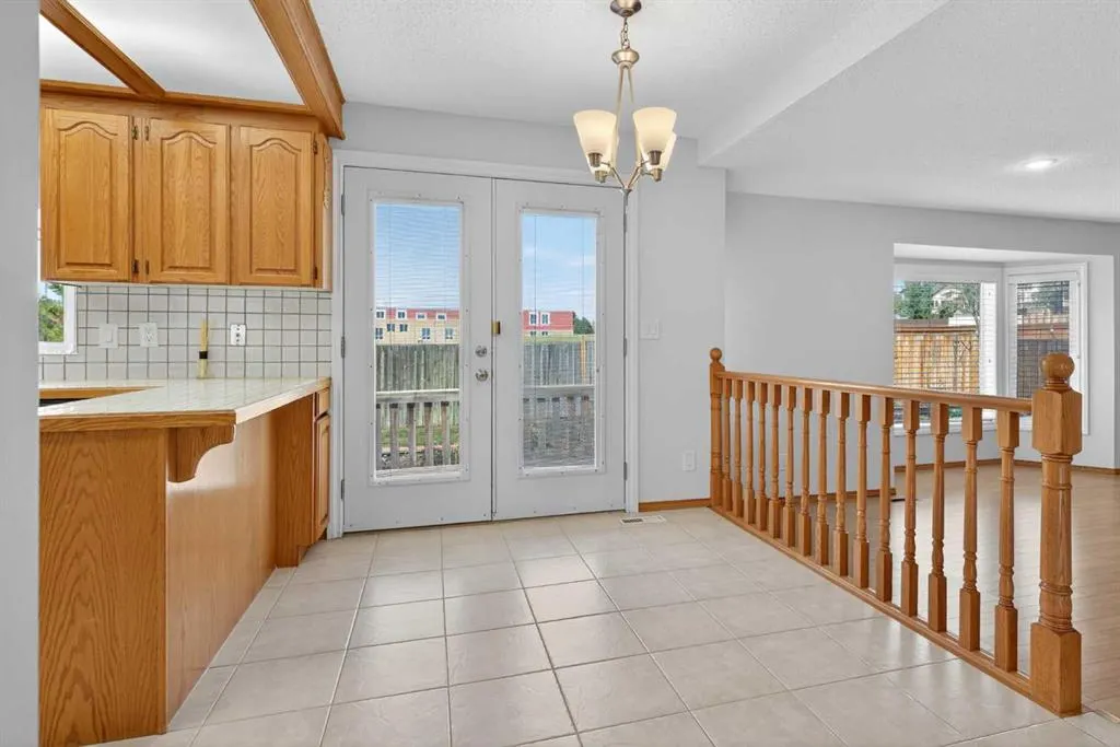 23 Edgepark Way NW