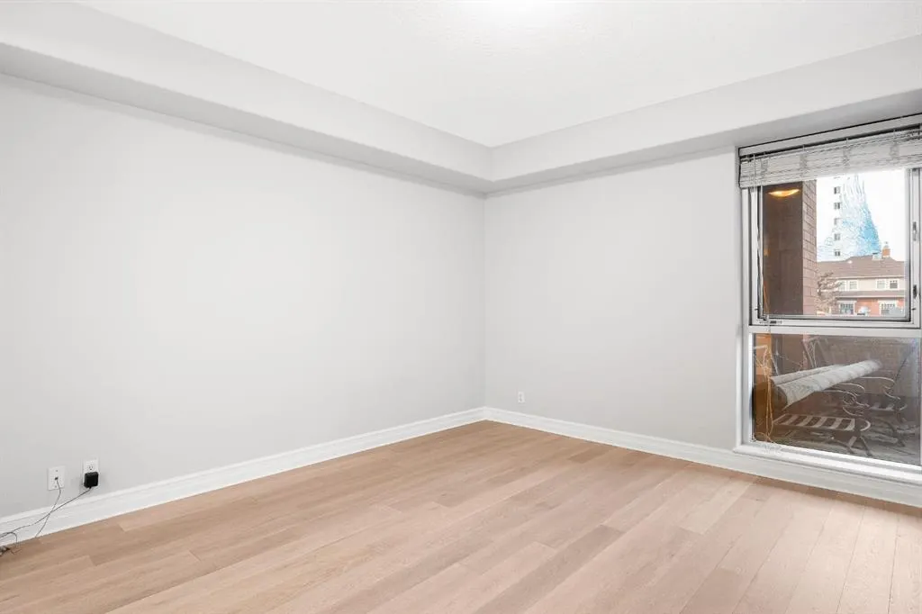 836 15 Avenue SW, #205