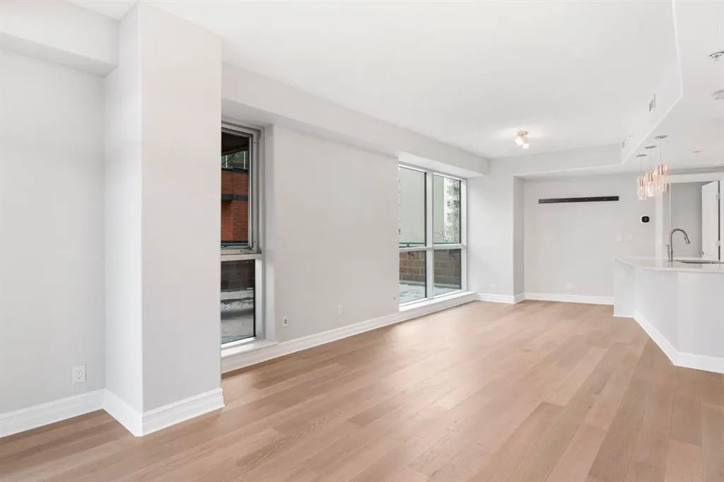 836 15 Avenue SW, #205