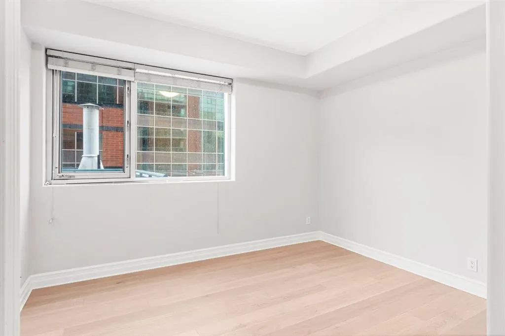 836 15 Avenue SW, #205
