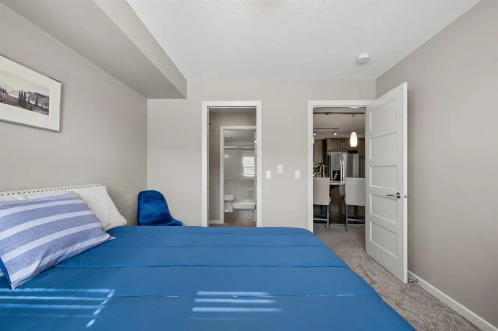 10 Market Boulevard SE, #2105