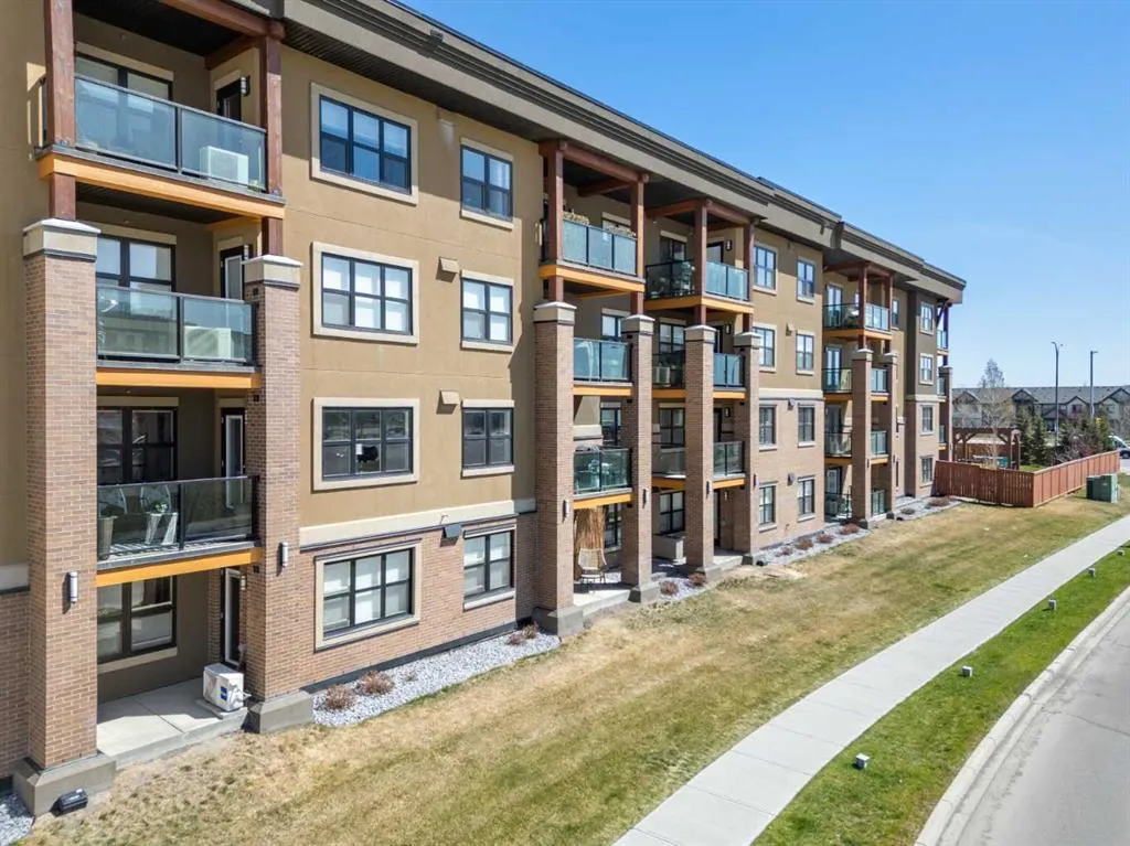 10 Market Boulevard SE, #2105