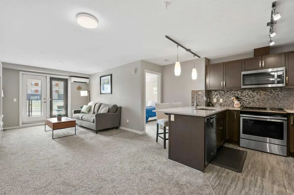 10 Market Boulevard SE, #2105