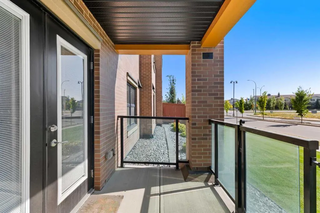 10 Market Boulevard SE, #2105