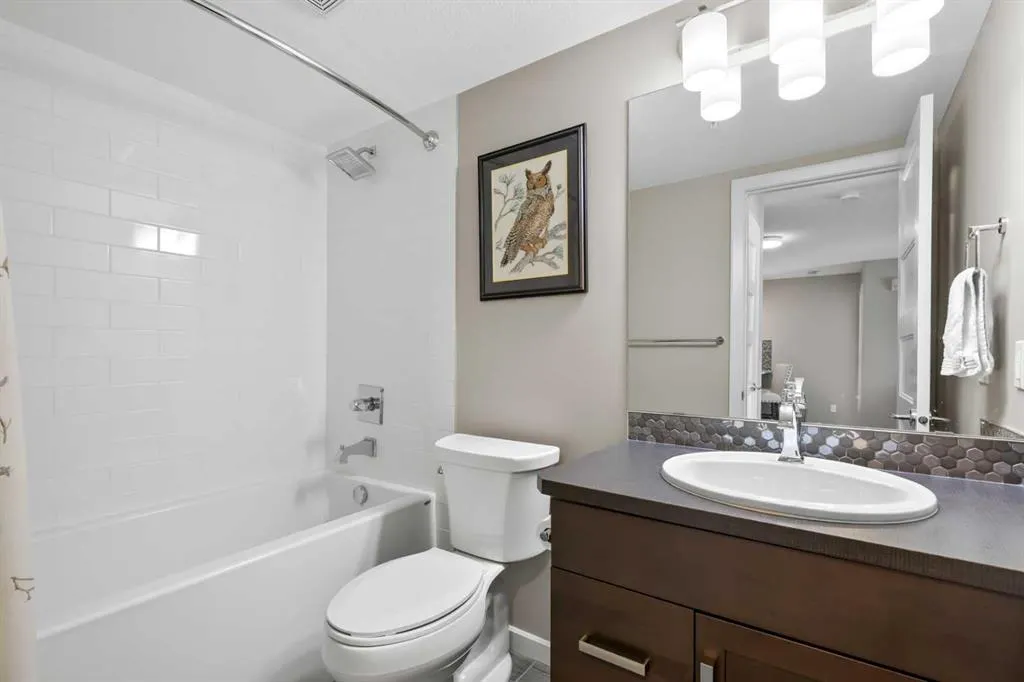 10 Market Boulevard SE, #2105
