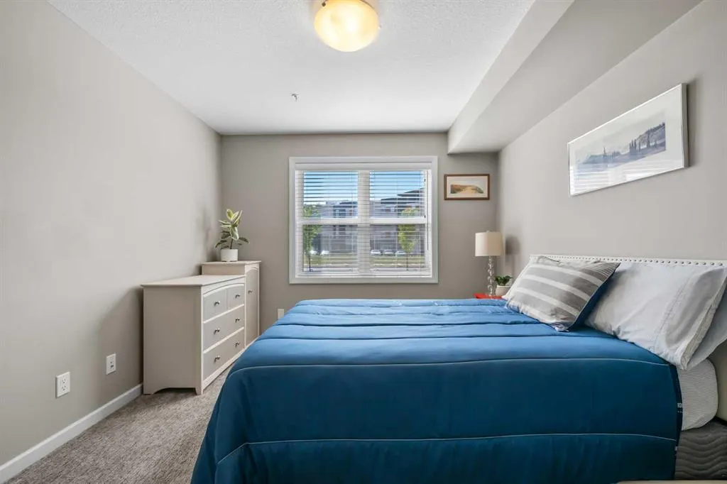 10 Market Boulevard SE, #2105