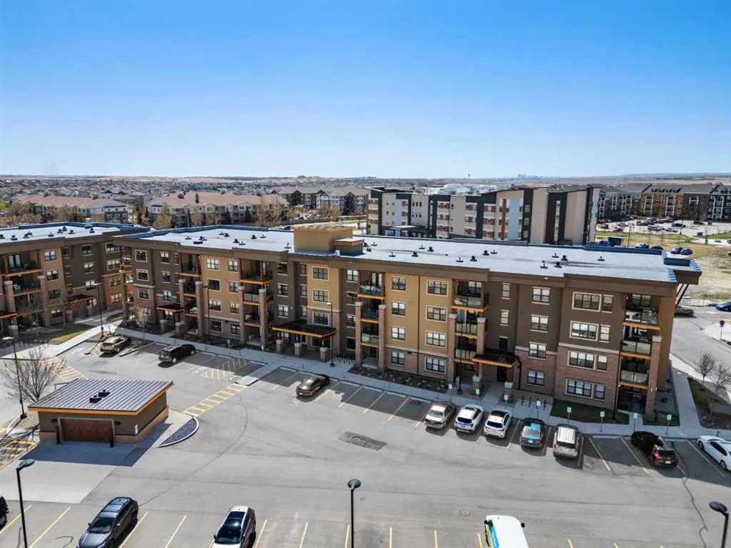10 Market Boulevard SE, #2105