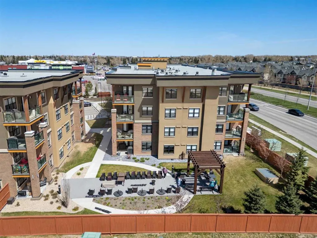 10 Market Boulevard SE, #2105