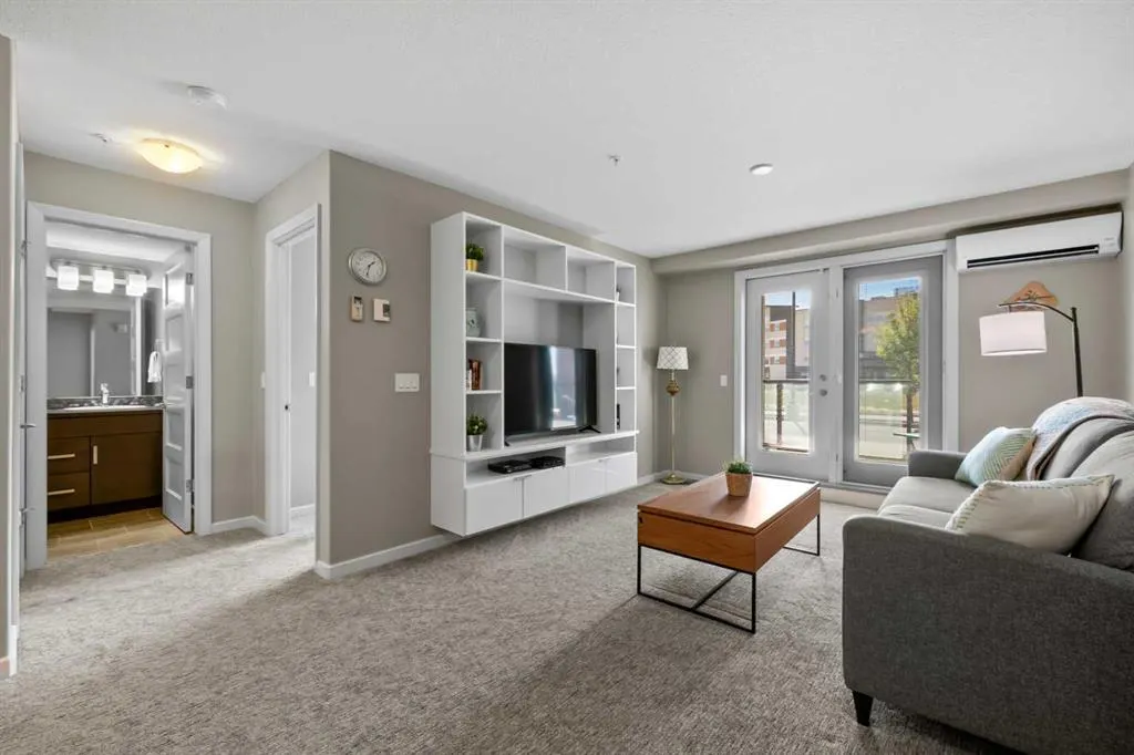 10 Market Boulevard SE, #2105