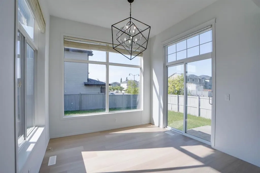 382 Brightonstone Green SE