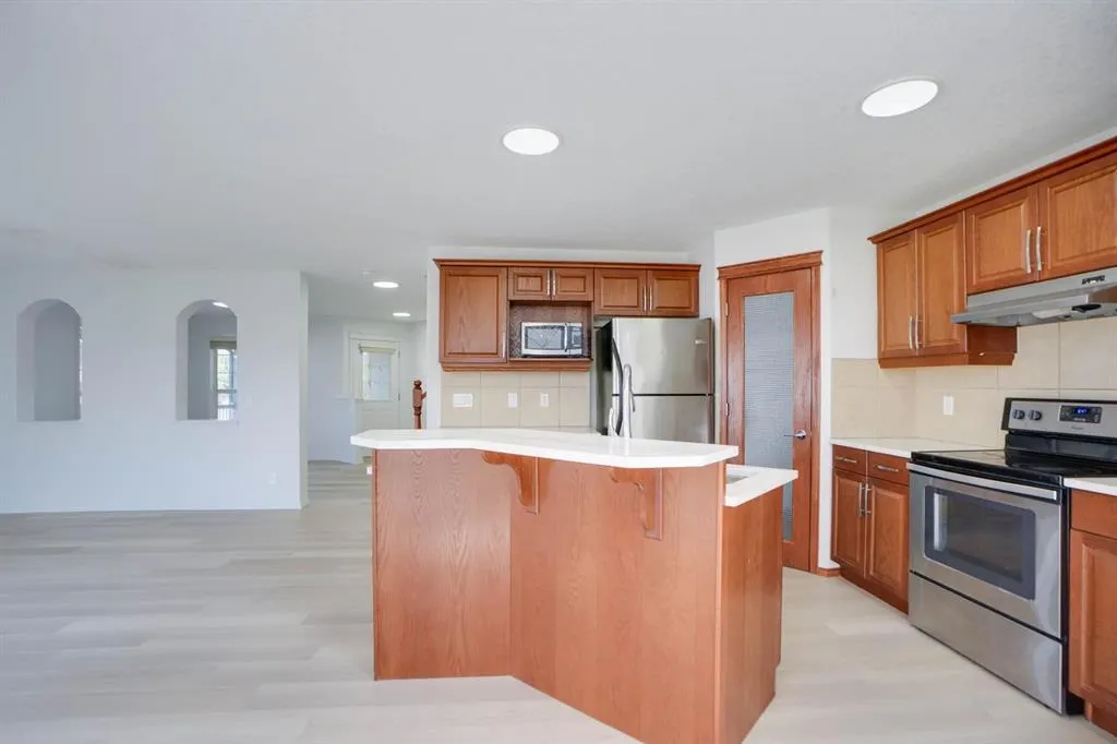 382 Brightonstone Green SE