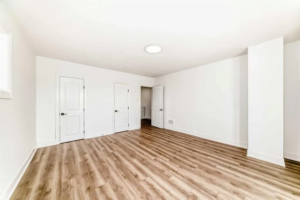 270139 Inverlake Road