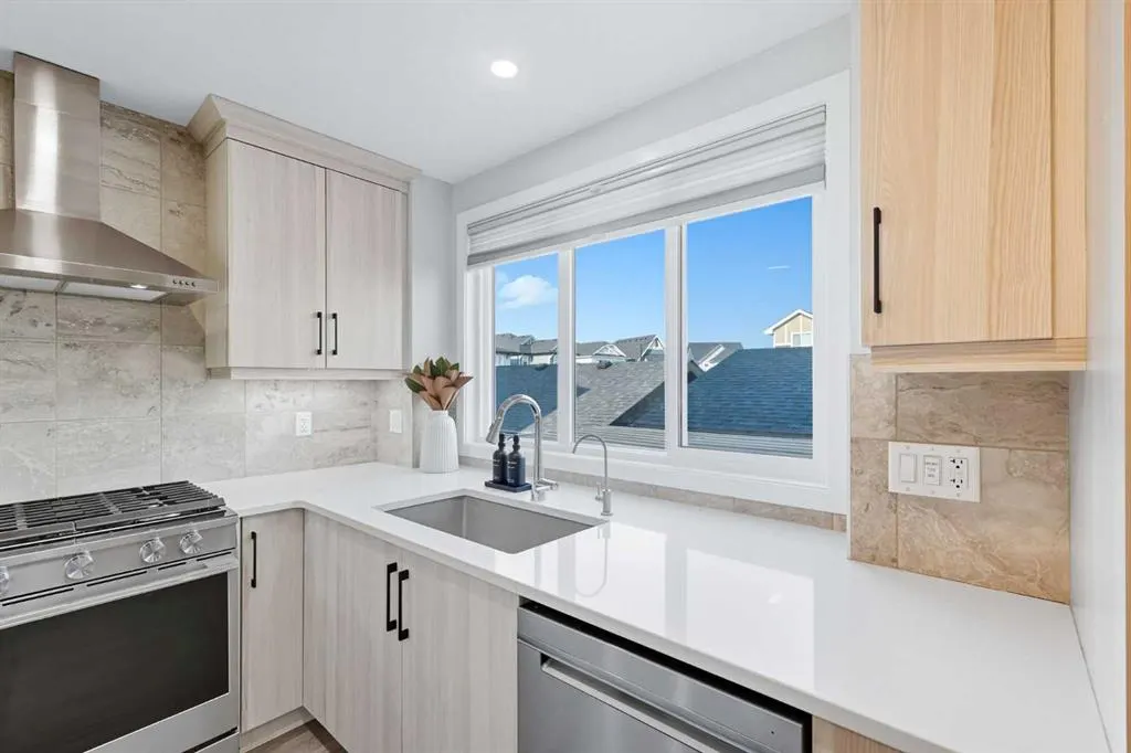 305 Sundown Road