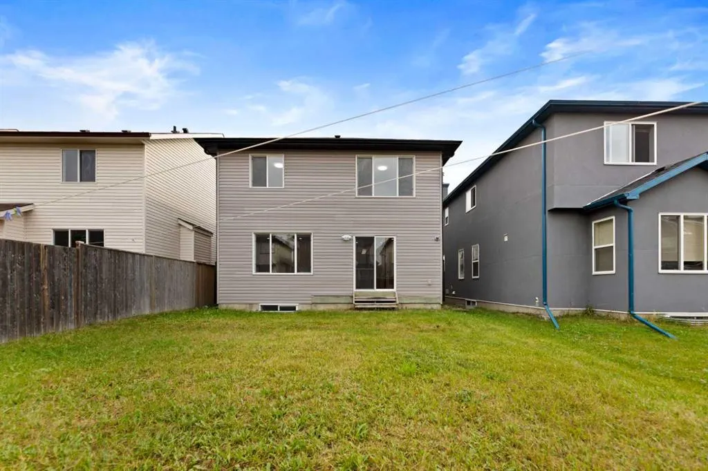 81 Saddlecrest Green NE