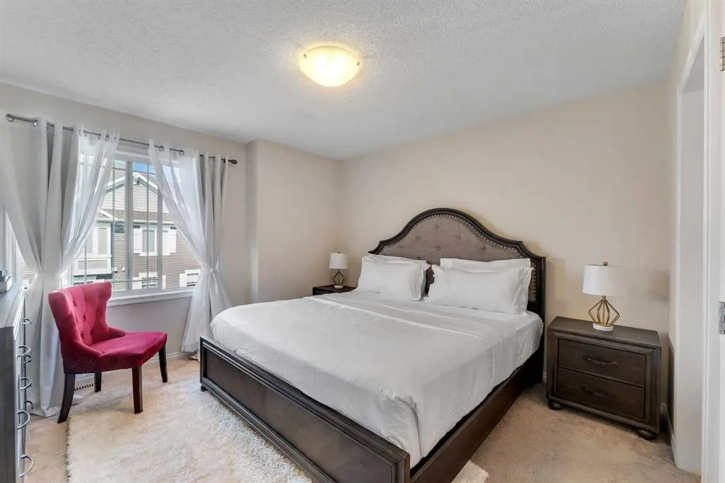 337 Windford Green SW
