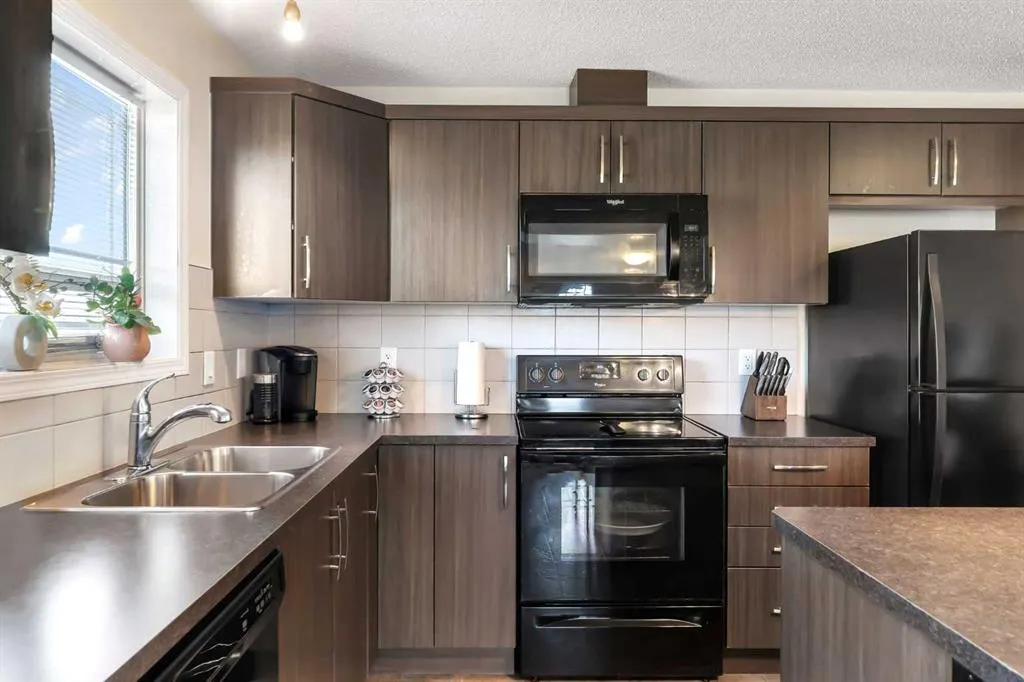 337 Windford Green SW