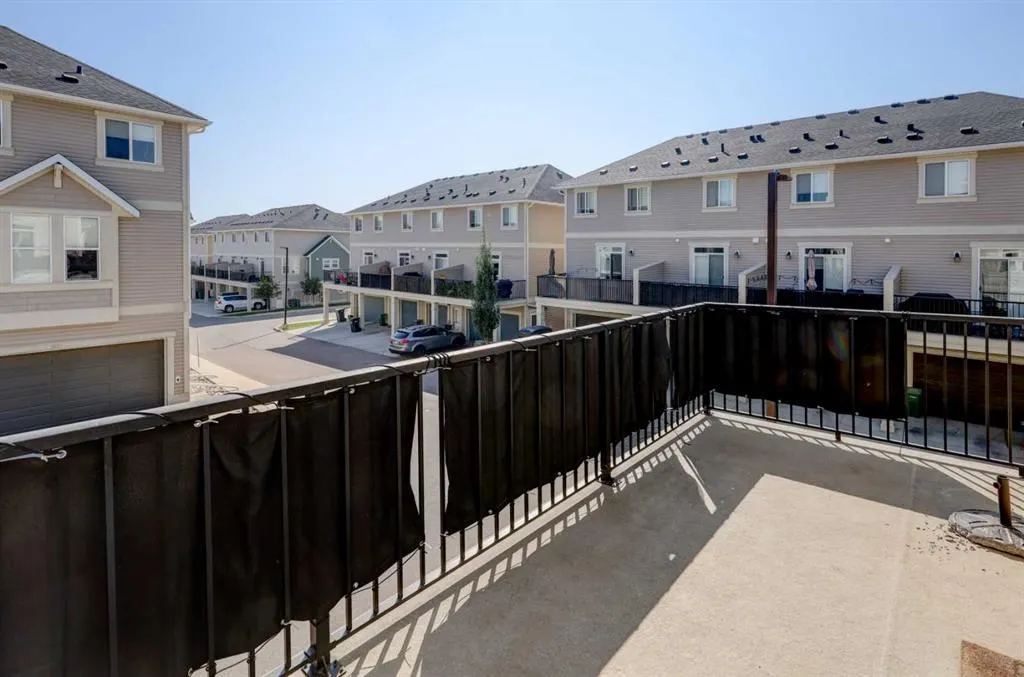 113 South Point Court SW