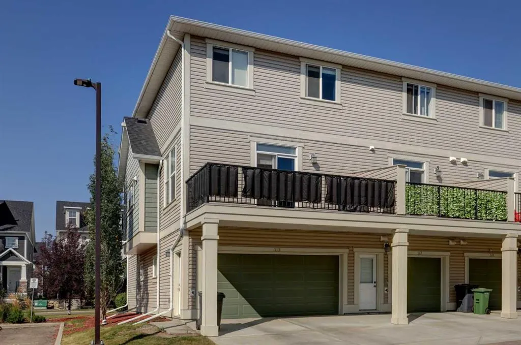 113 South Point Court SW