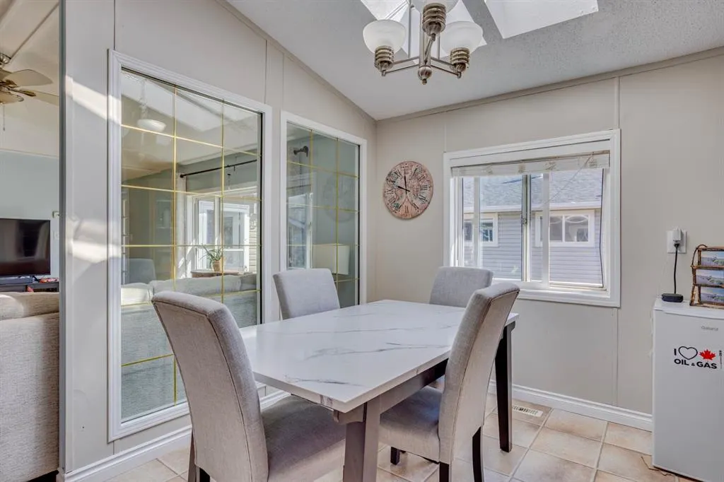 244 cokerill Crescent