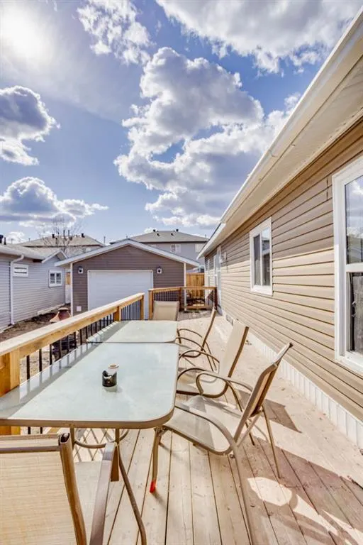 244 cokerill Crescent