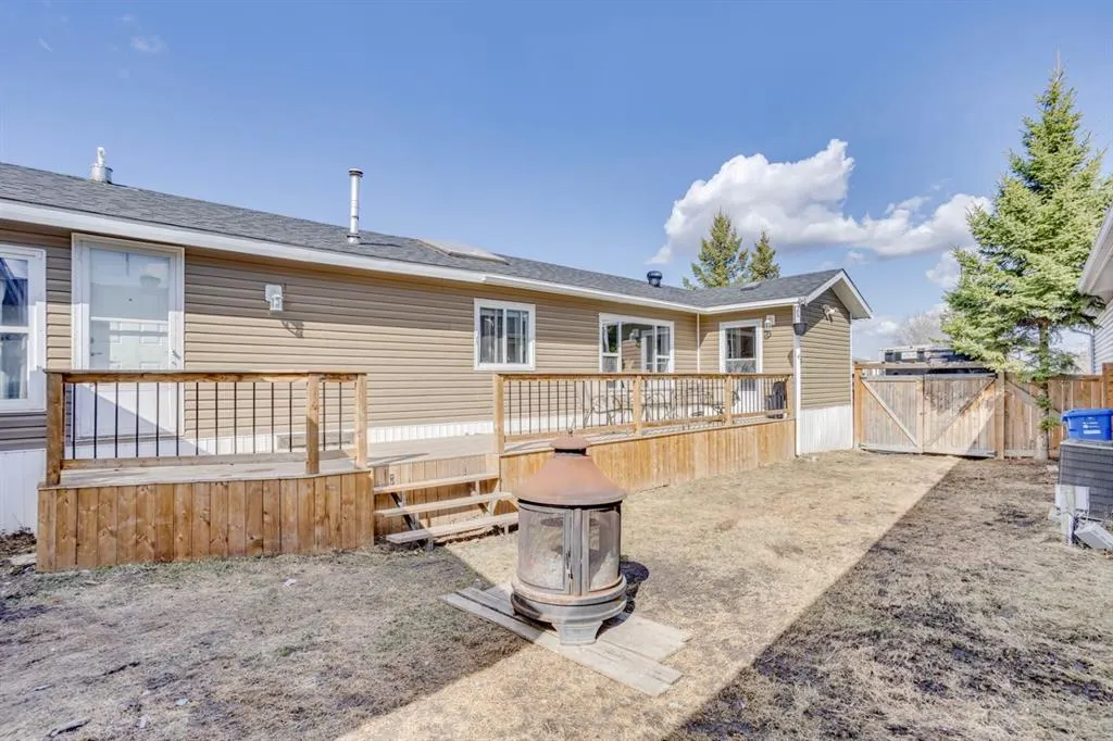 244 cokerill Crescent