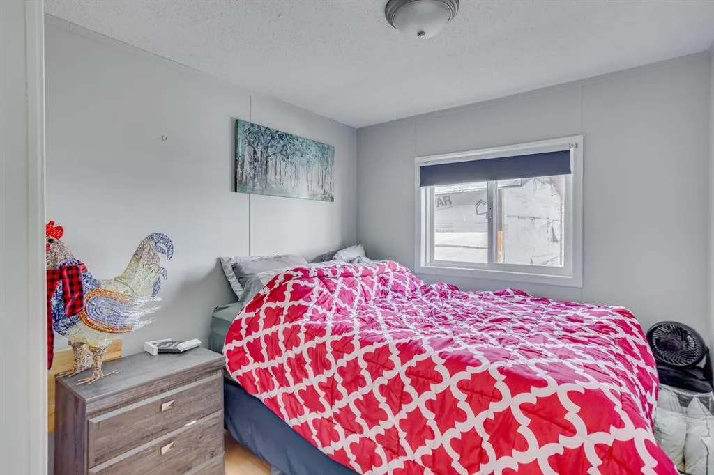 244 cokerill Crescent
