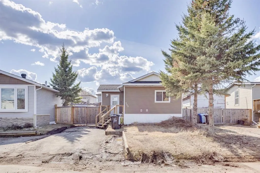 244 cokerill Crescent