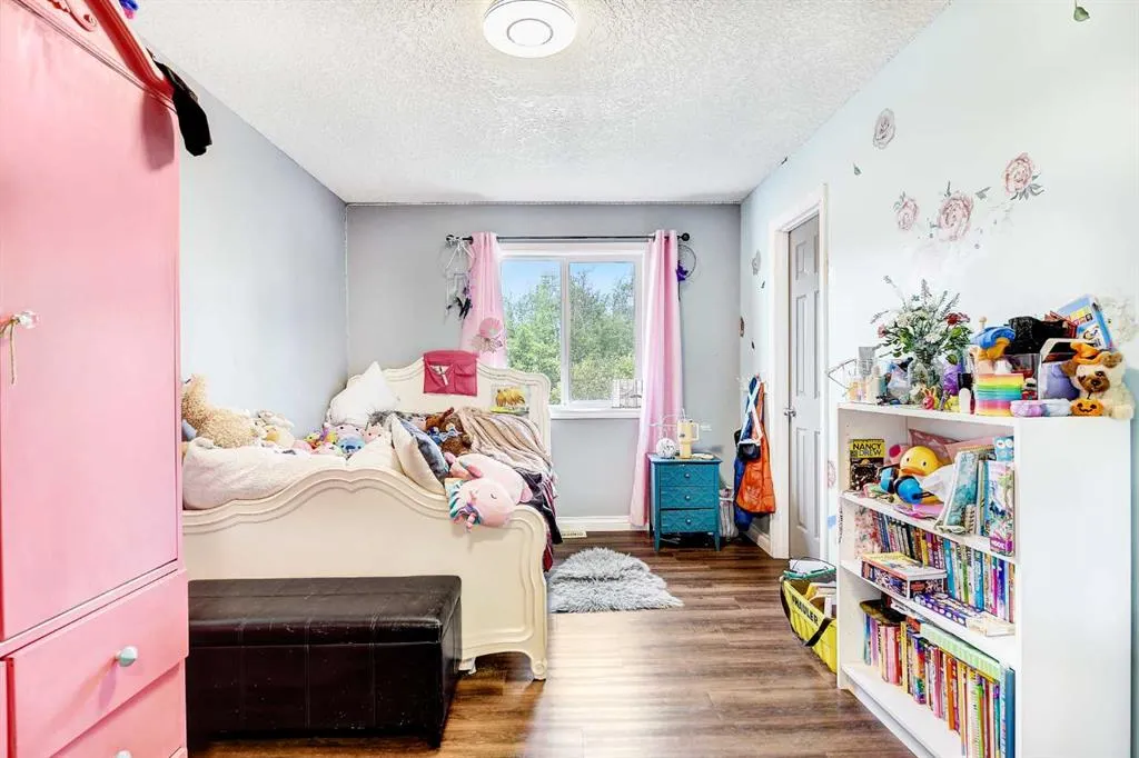 1101 Redlow Drive