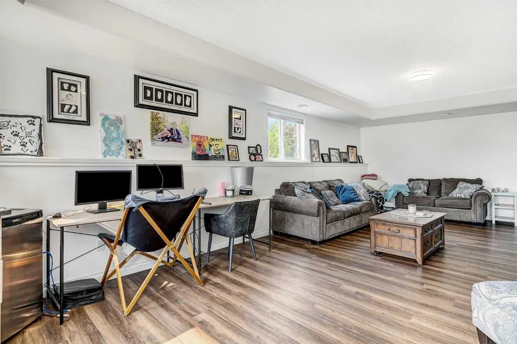 1101 Redlow Drive
