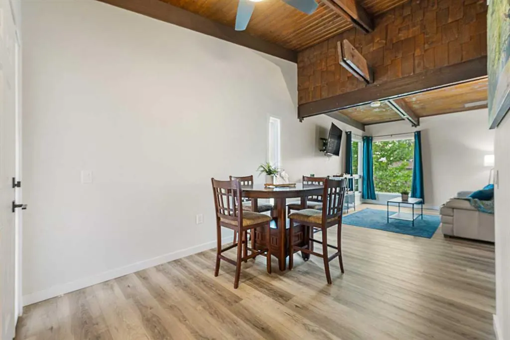 615 Sabrina Road SW