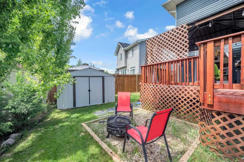 325 Bayview Way SW