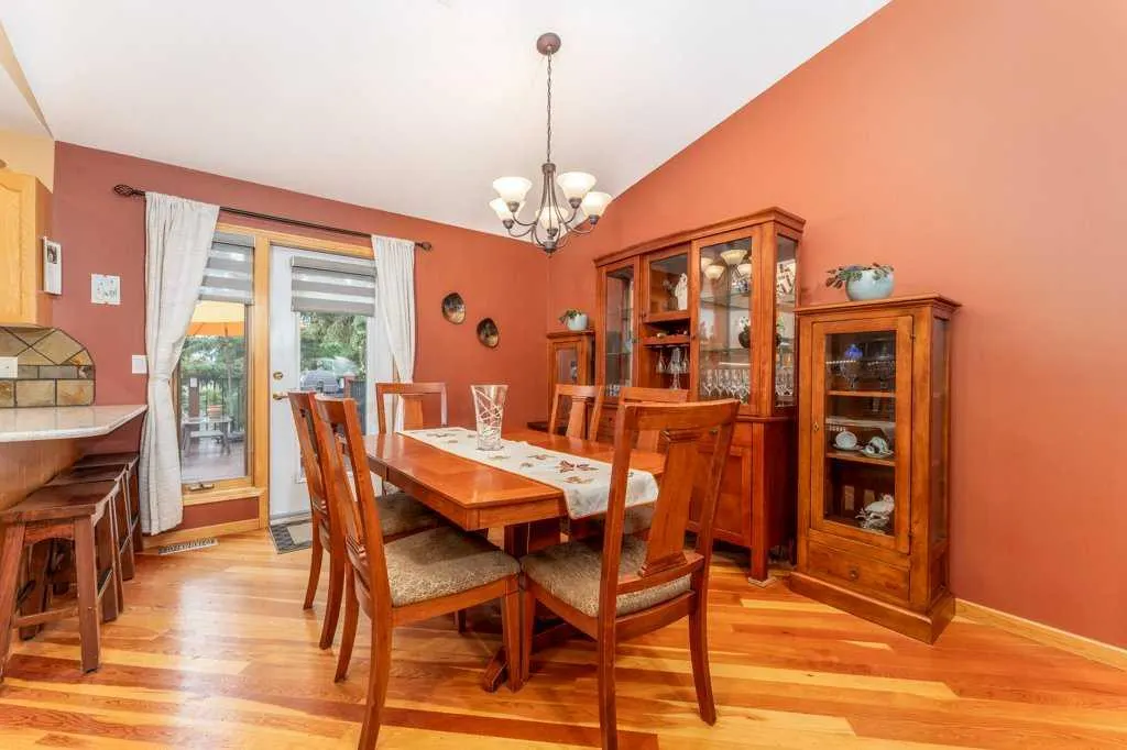 270 Lady MacDonald Drive