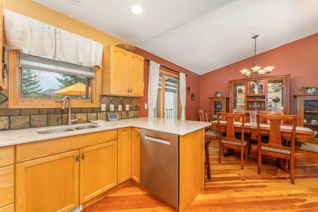 270 Lady MacDonald Drive