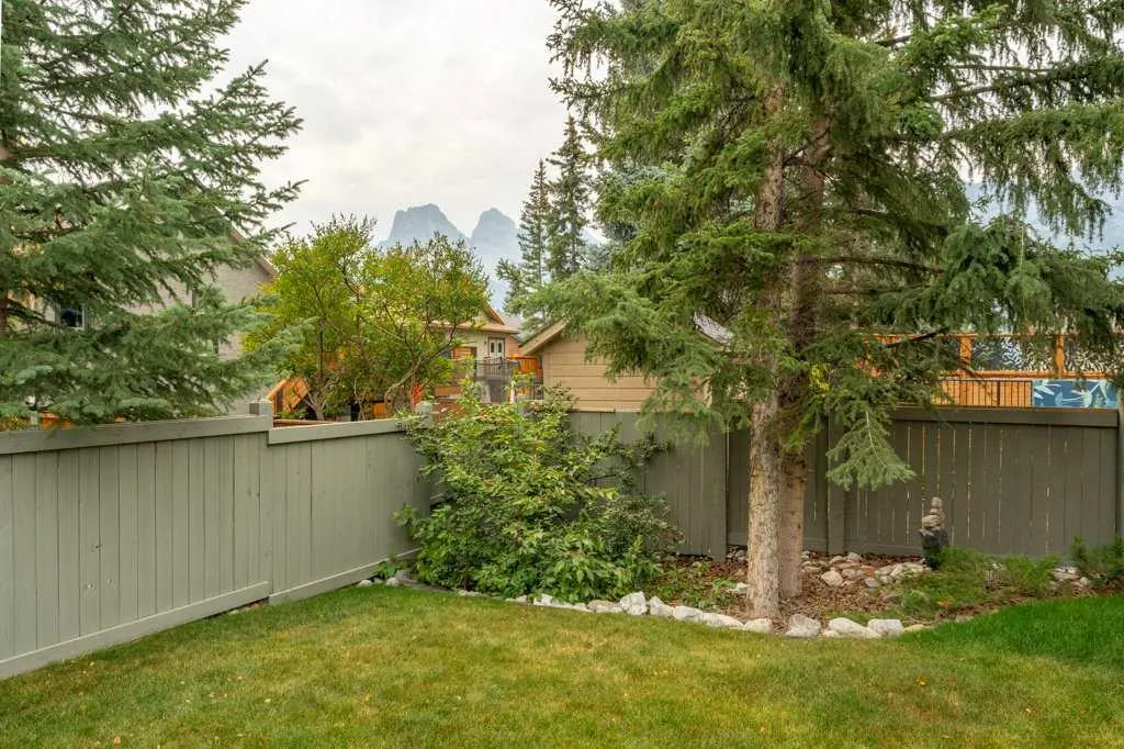 270 Lady MacDonald Drive
