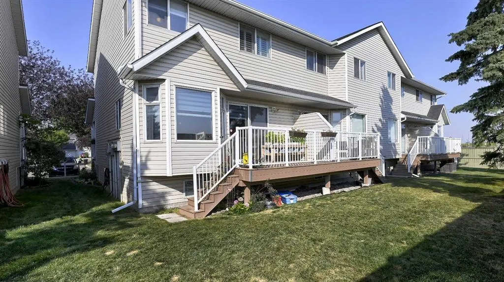 567 Edmonton Trail NE, #9