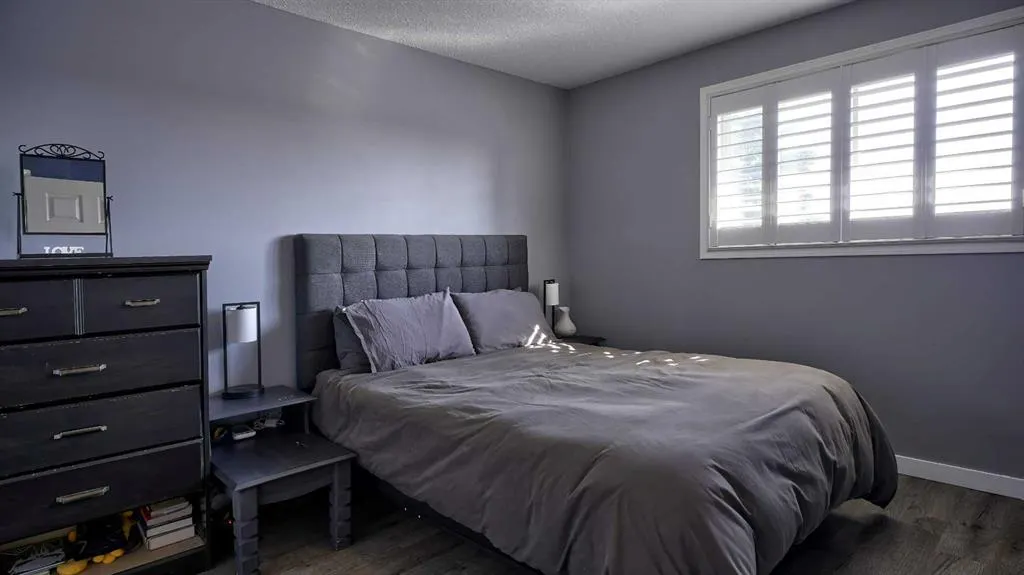 567 Edmonton Trail NE, #9
