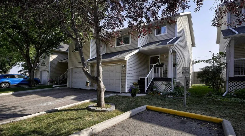 567 Edmonton Trail NE, #9