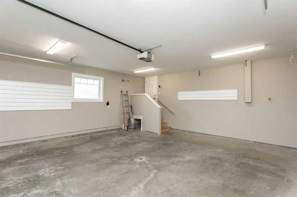 6 Garrison Place