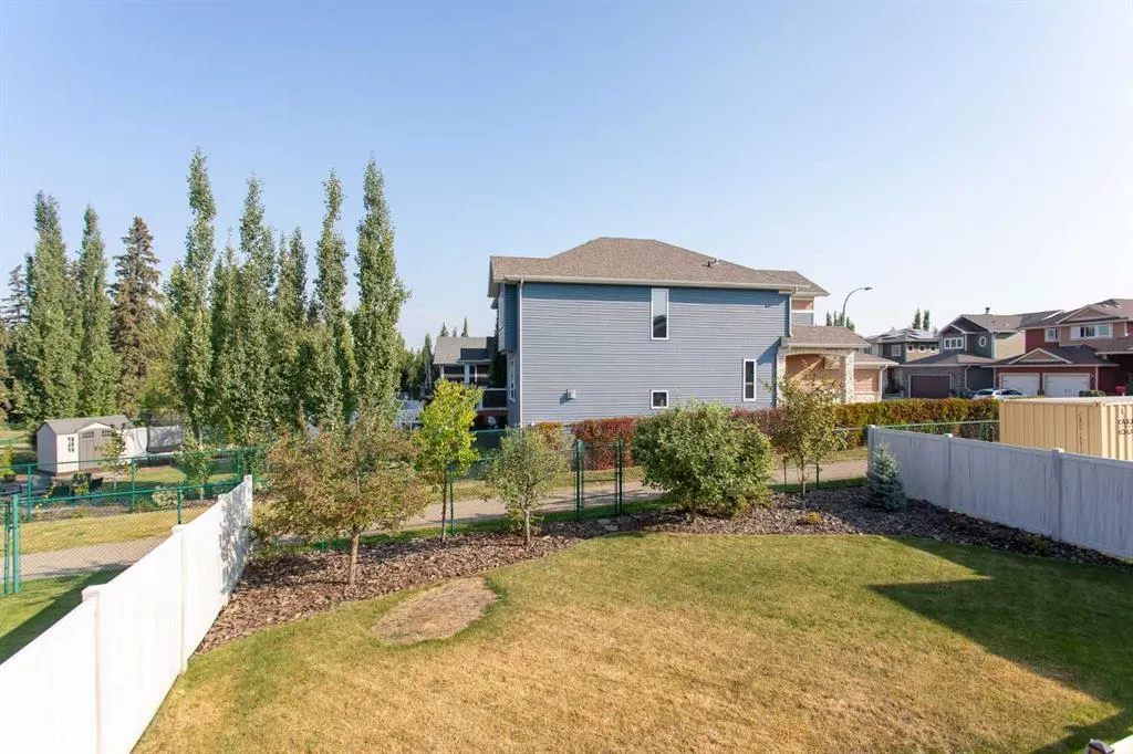 6 Garrison Place