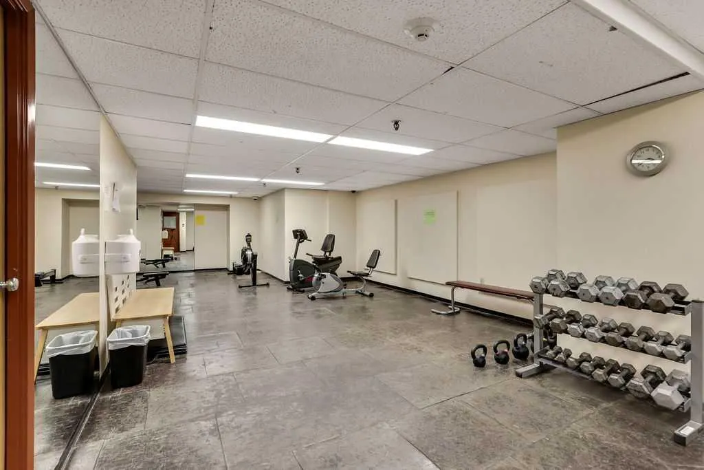1011 12 Avenue SW, #704