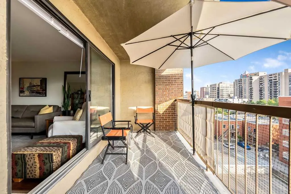1011 12 Avenue SW, #704