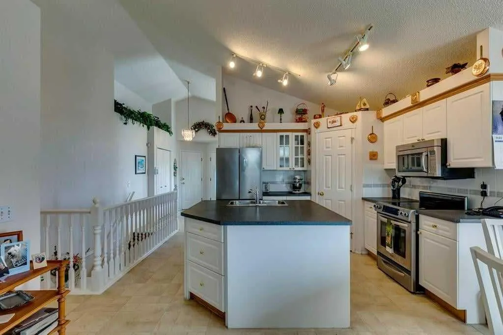 147 Bridlewood Road SW