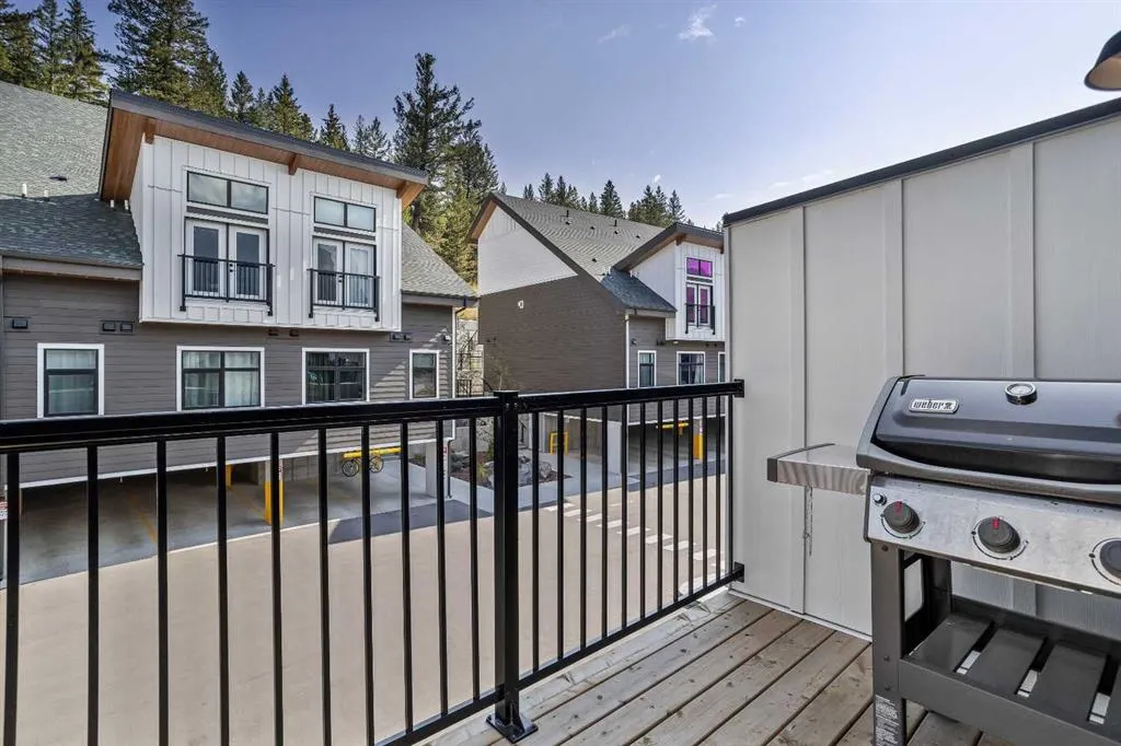 750 Harvie Heights Road, #204