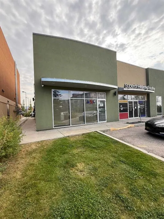 44 Gateway Drive NE, #101