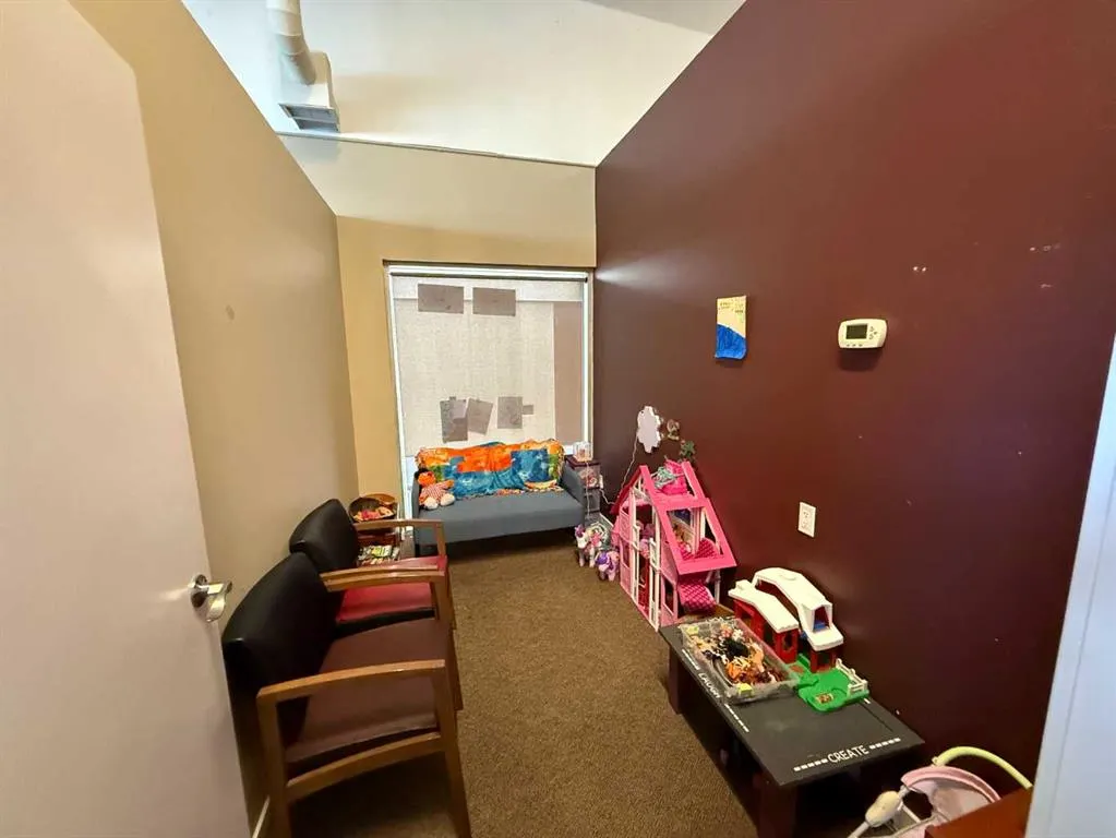 44 Gateway Drive NE, #101