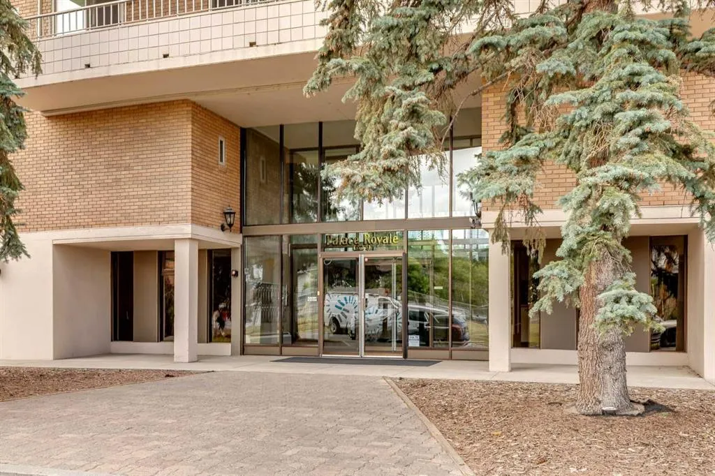 629 Royal Avenue SW, #404