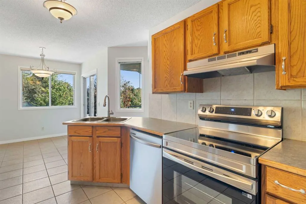 28 Millrise Close SW