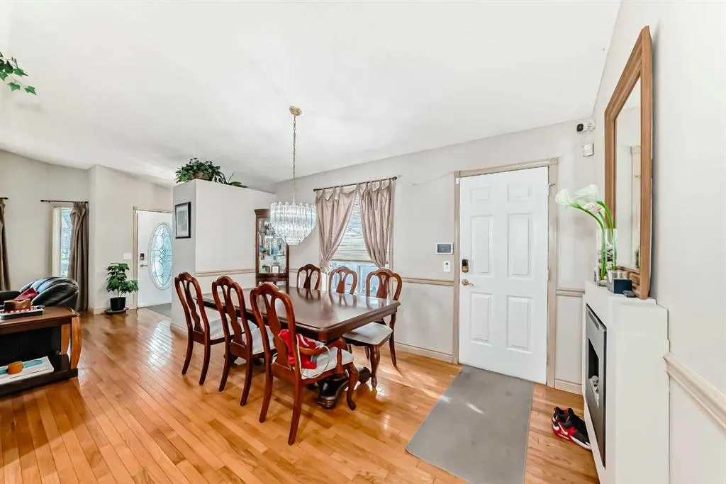 189 Applemead Close SE